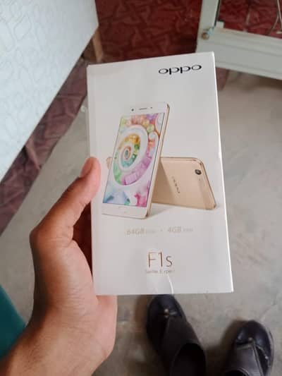 OPPO F1s
