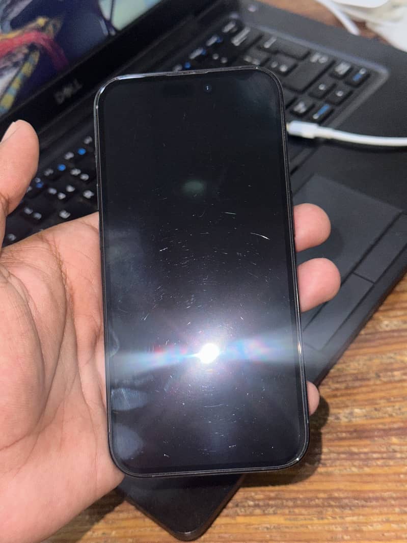 Apple iPhone 15 Pro 1