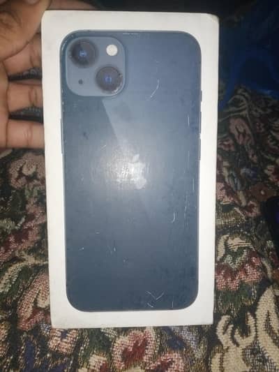 Apple iPhone 13