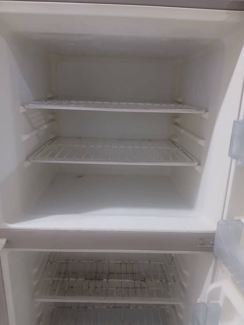 Fridge 0