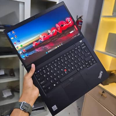Lenovo Thinkpad x13   Core i7 VPro  10thgen   8/256GB   Finger Unlock