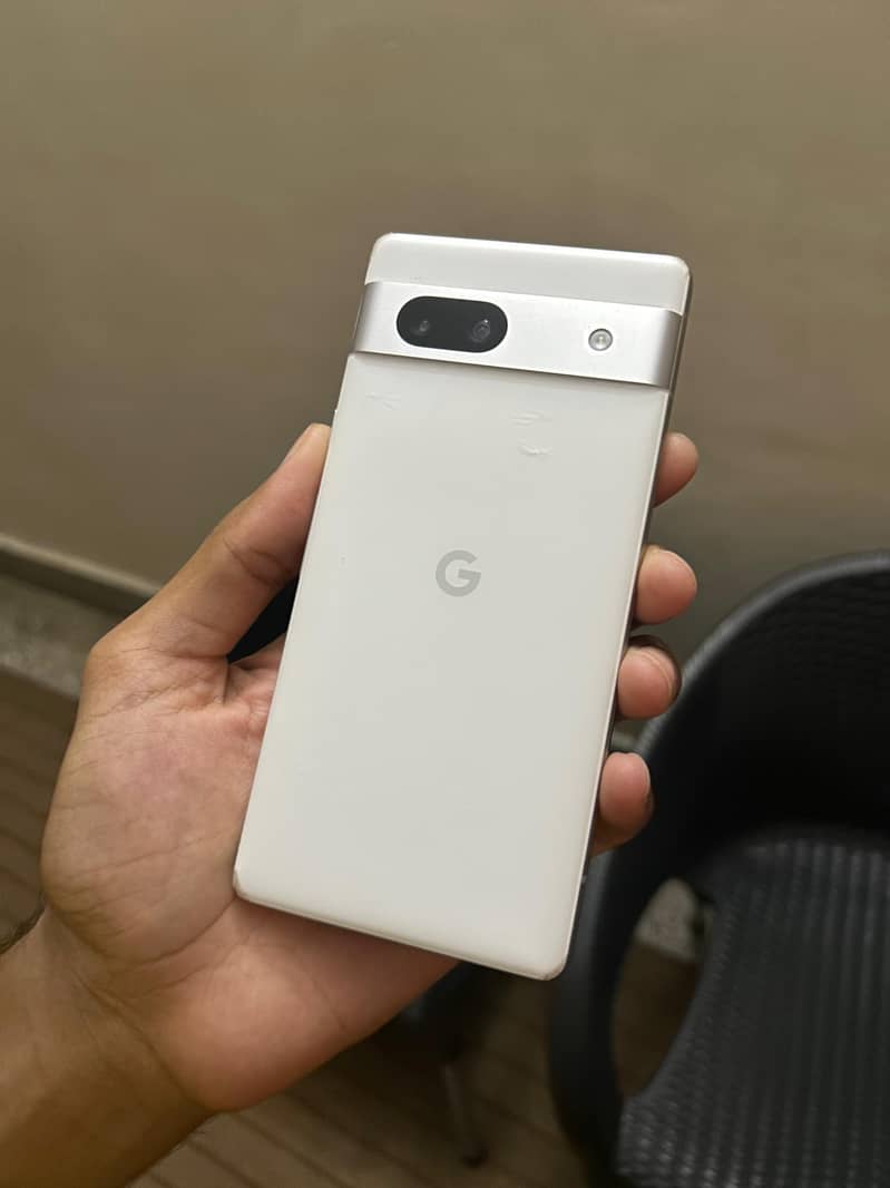 Google Pixel 7A 1