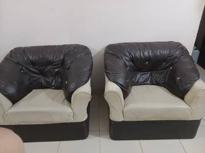 5 seater used sofa set.
