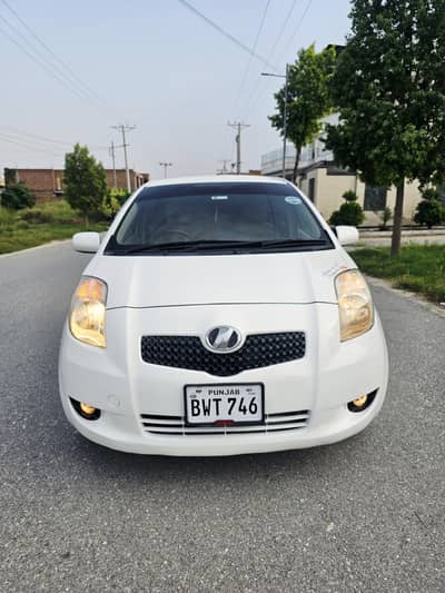 Toyota Vitz Eco 2006/12