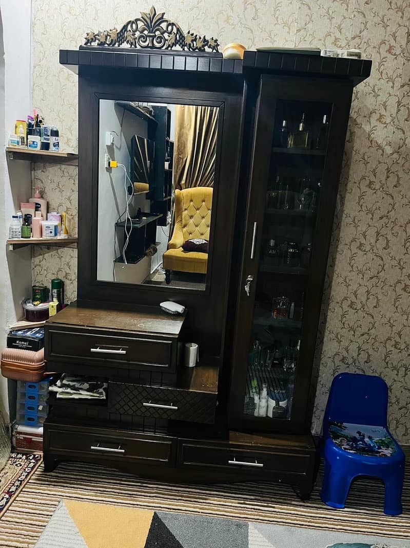Bed set with dressing table 1