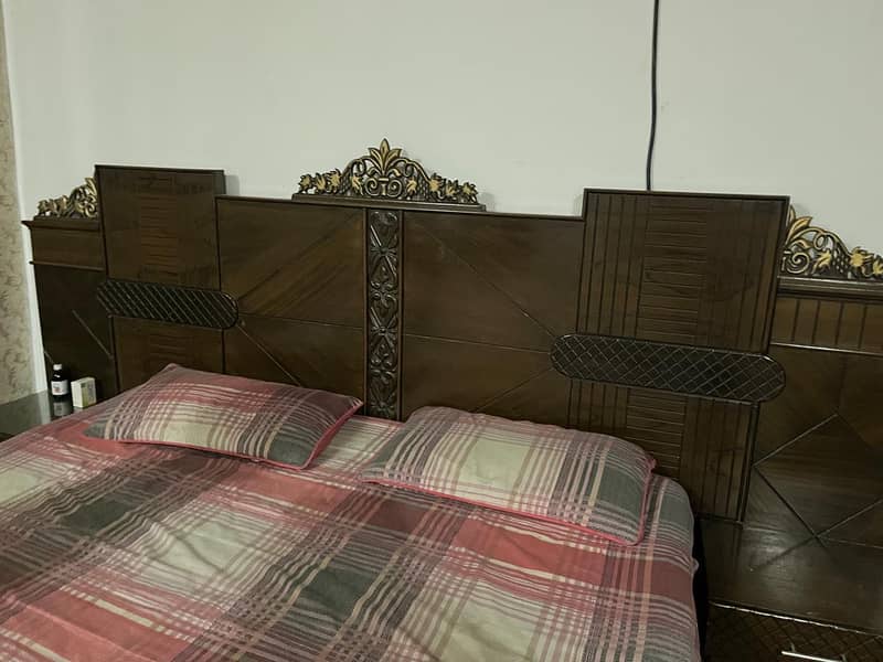 Bed set with dressing table 3
