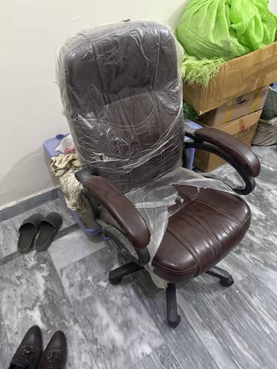 Brand new boss chair