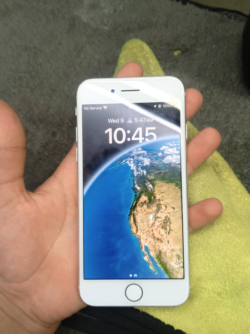 Apple iPhone 8 2