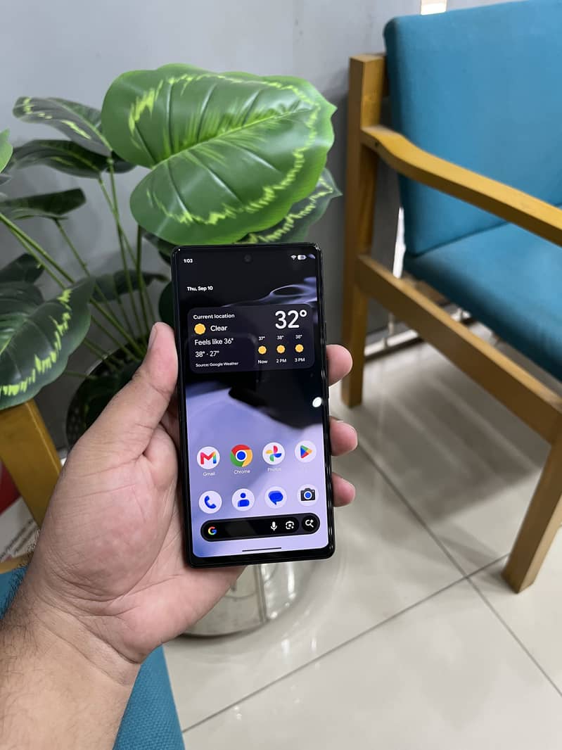 Google Pixel 6a 1