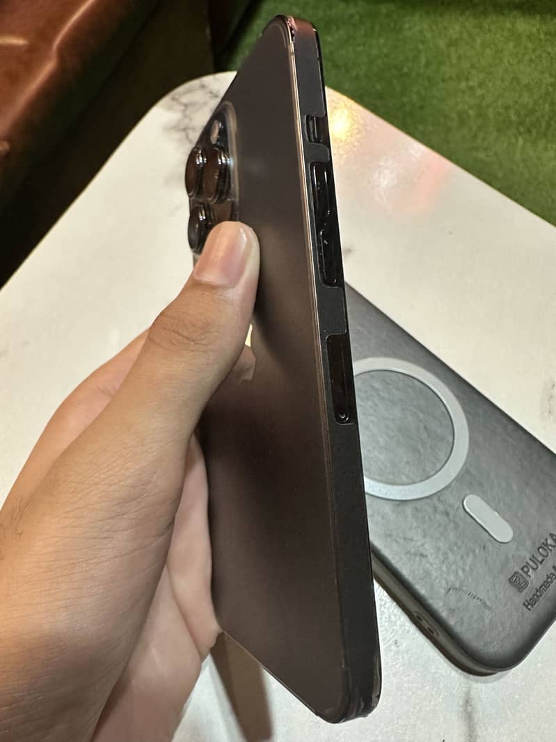 Apple iPhone 13 Pro 6
