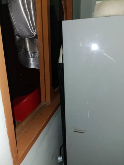 I'm selling used freezer