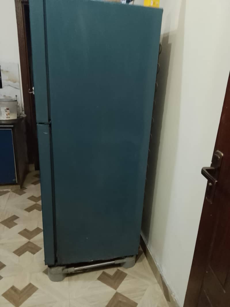fridge 0