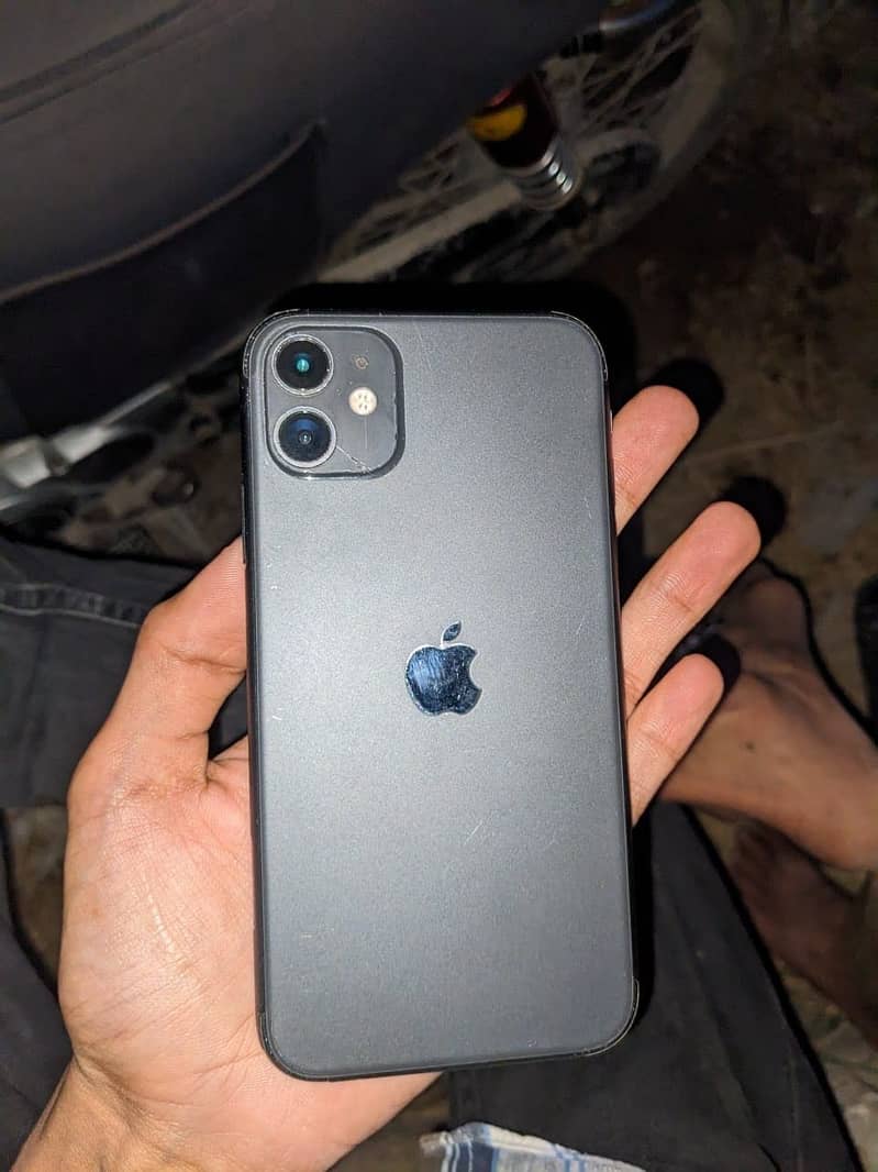 Apple iPhone 11 0