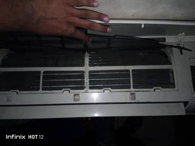 Haier 1 ton non inverter