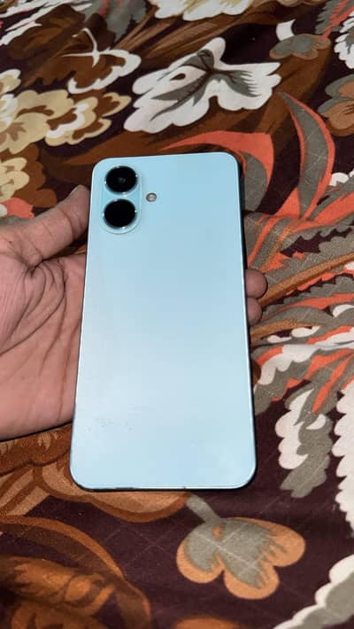 Tecno Spark Go (8)Gb (64)Gb