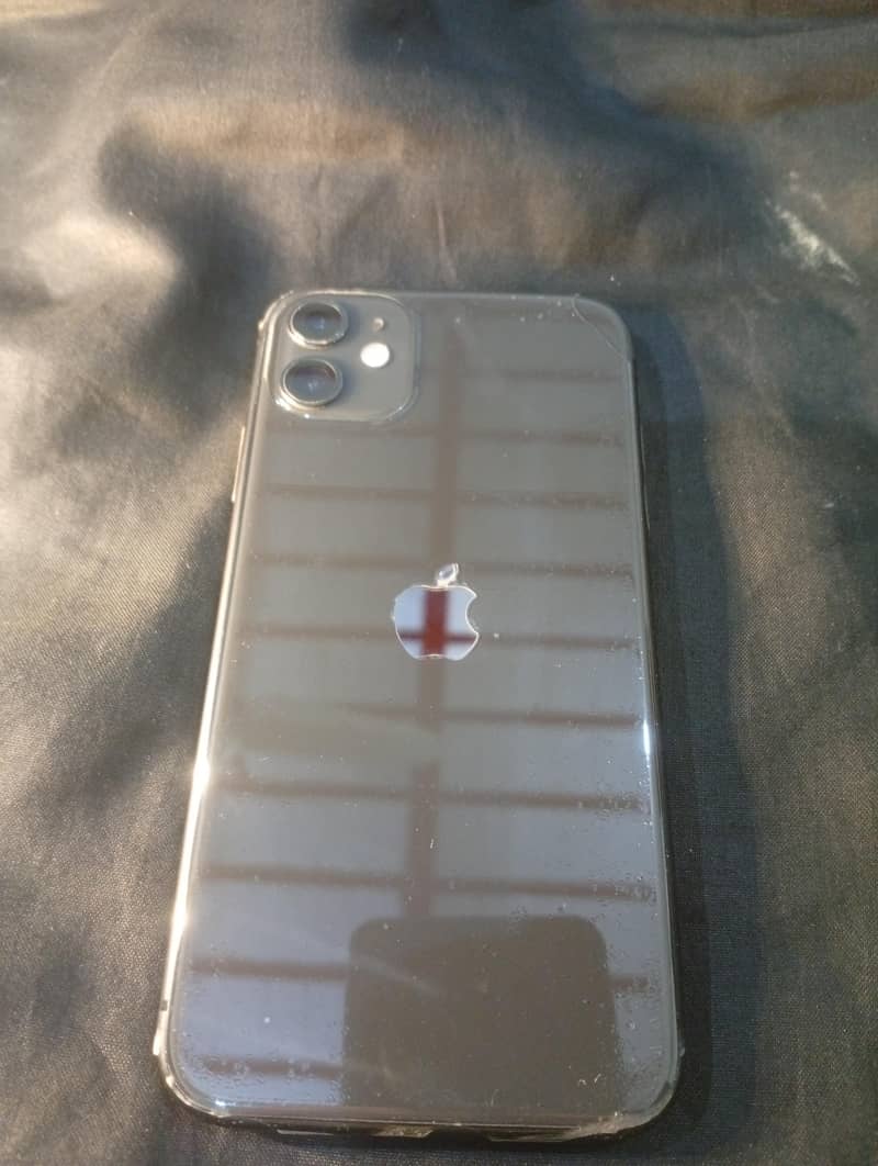 Apple iPhone 11 0
