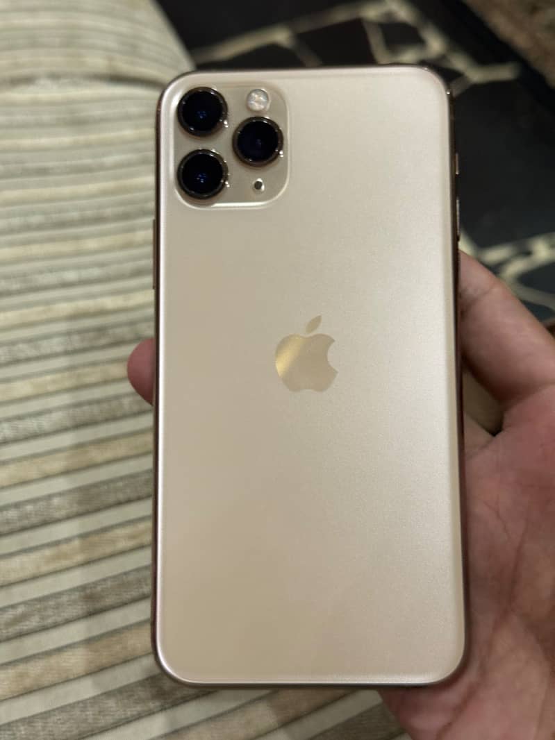 Apple iPhone 11 Pro 1