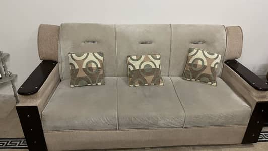 7 seater sofa Set for sale in used condition