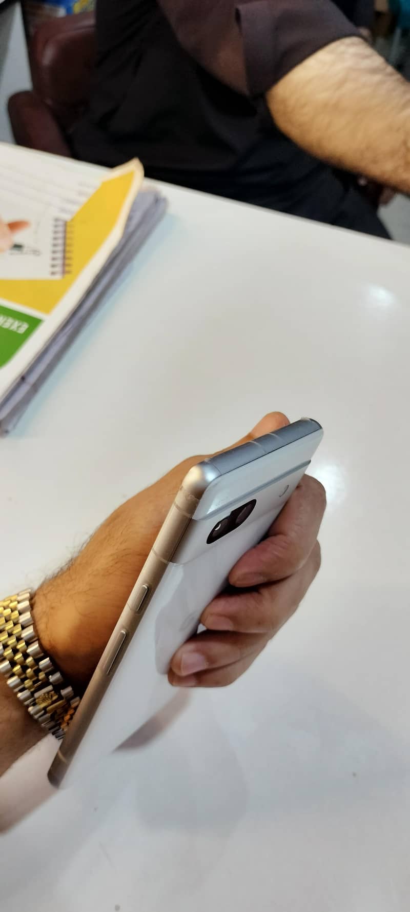 google pixel 7a 0
