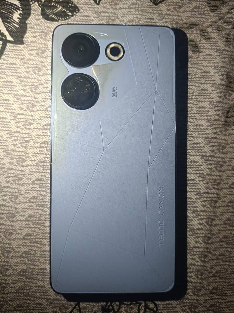 Tecno CAMON 20 Pro 0