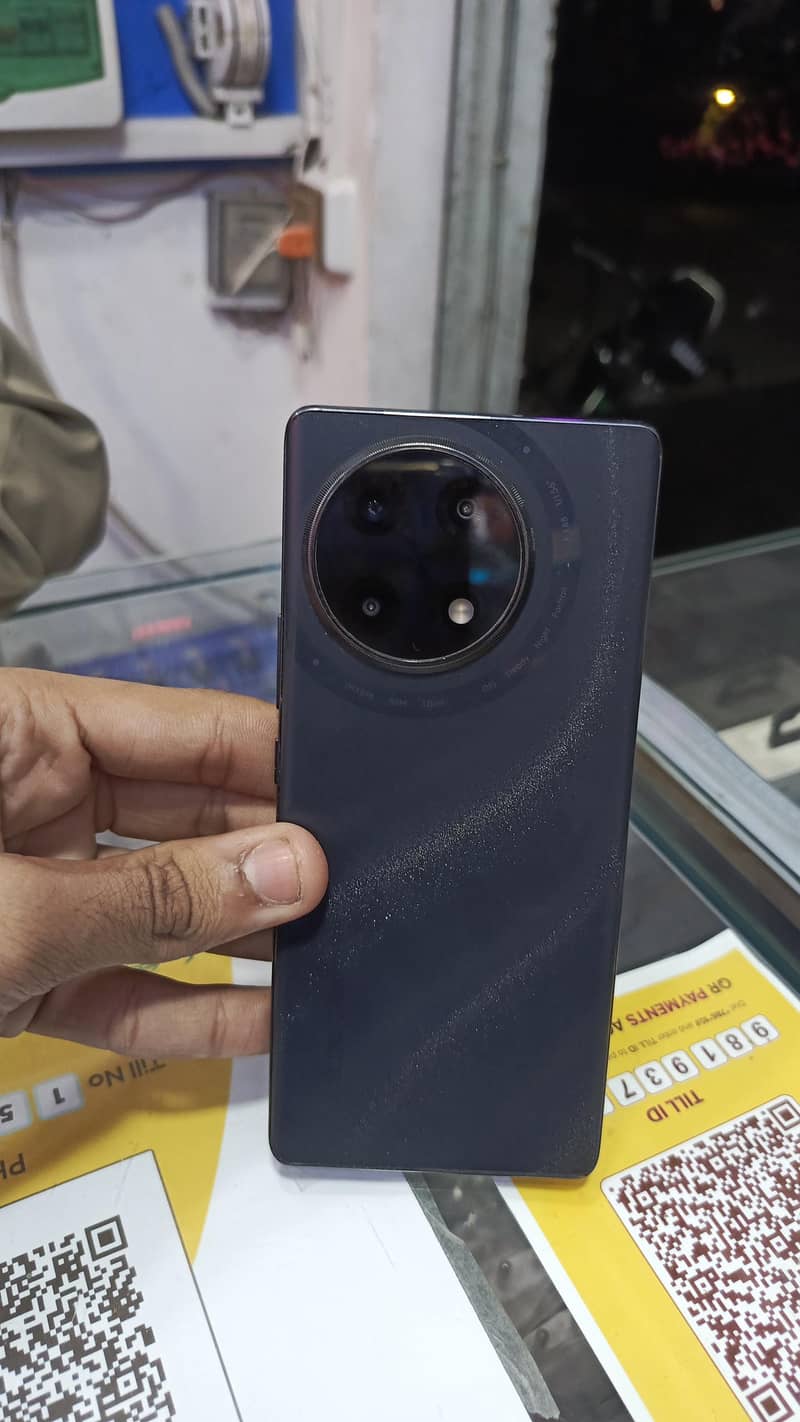 Tecno CAMON 30S 0