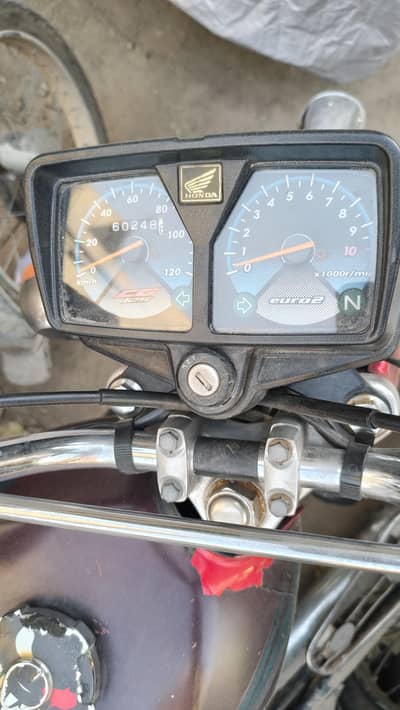 Cg-125 Red Colour