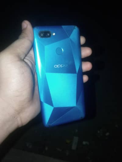 OPPO A12