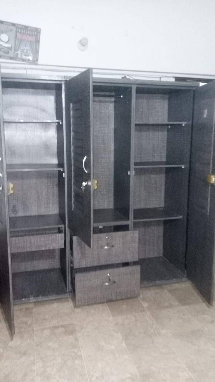 in good condition. 5