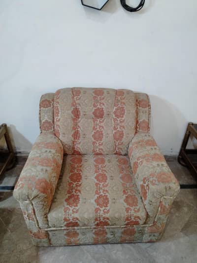 8 Seater Sofa Set Comfortable & Spacious Good Condition