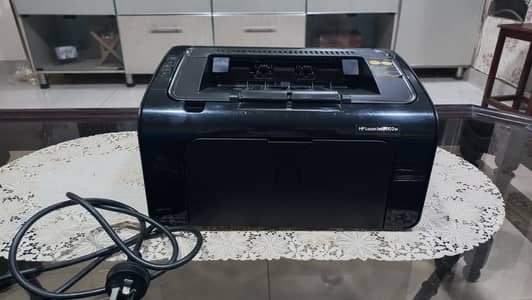 HP LaserJet P1102w