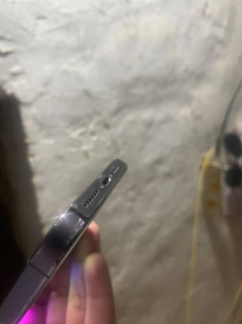 Apple iPhone 14 Pro Max 5