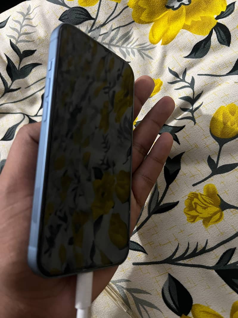 Apple iPhone 14 1