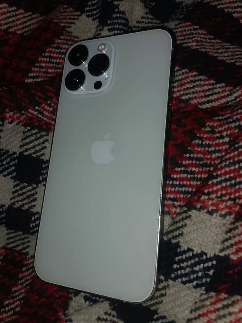 Apple iPhone 13 Pro Max 6