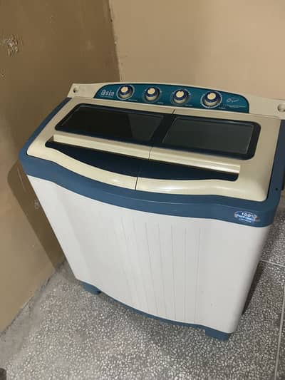 Washing machine with dryer