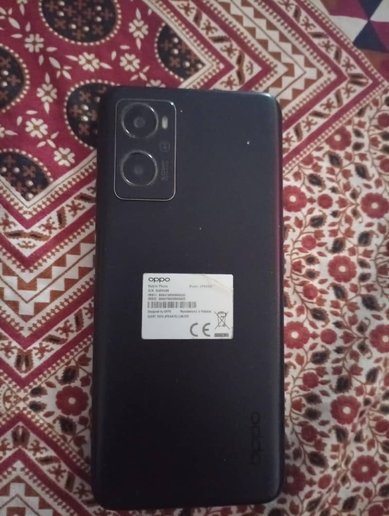 OPPO A96 0