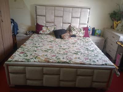 bed for sale