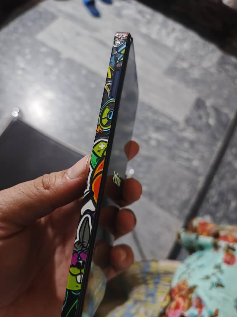 Infinix Note 30 Pro 4