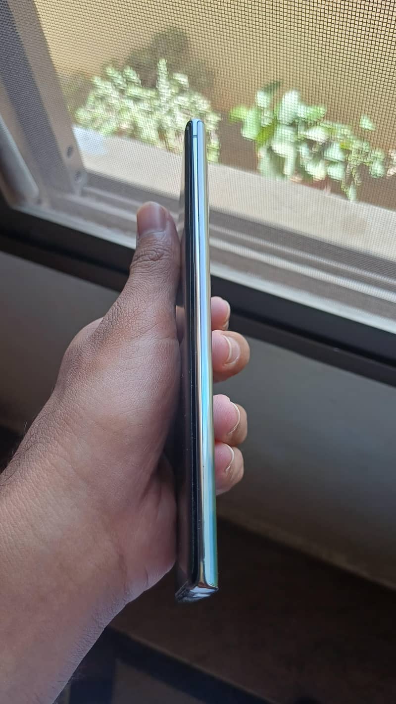 Samsung Mobile Note 10 Plus 5