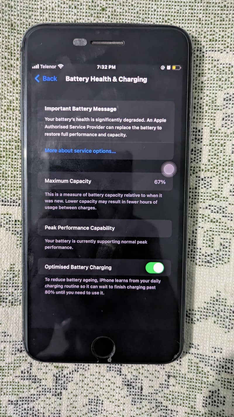 Apple iPhone 8 Plus 5