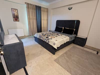 Daily basis flats for rent in islamabad E11 safe and secure