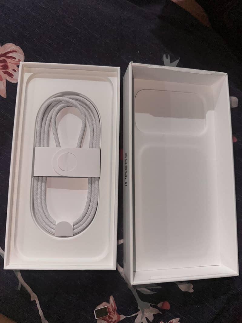 Apple iPhone 17 Pro Max 5
