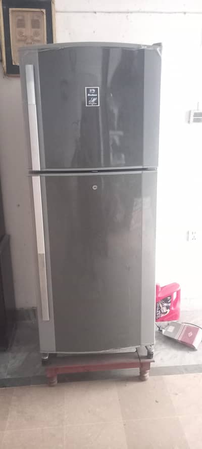 Dawlance full size good condition used fridge / refrigerator  for sale