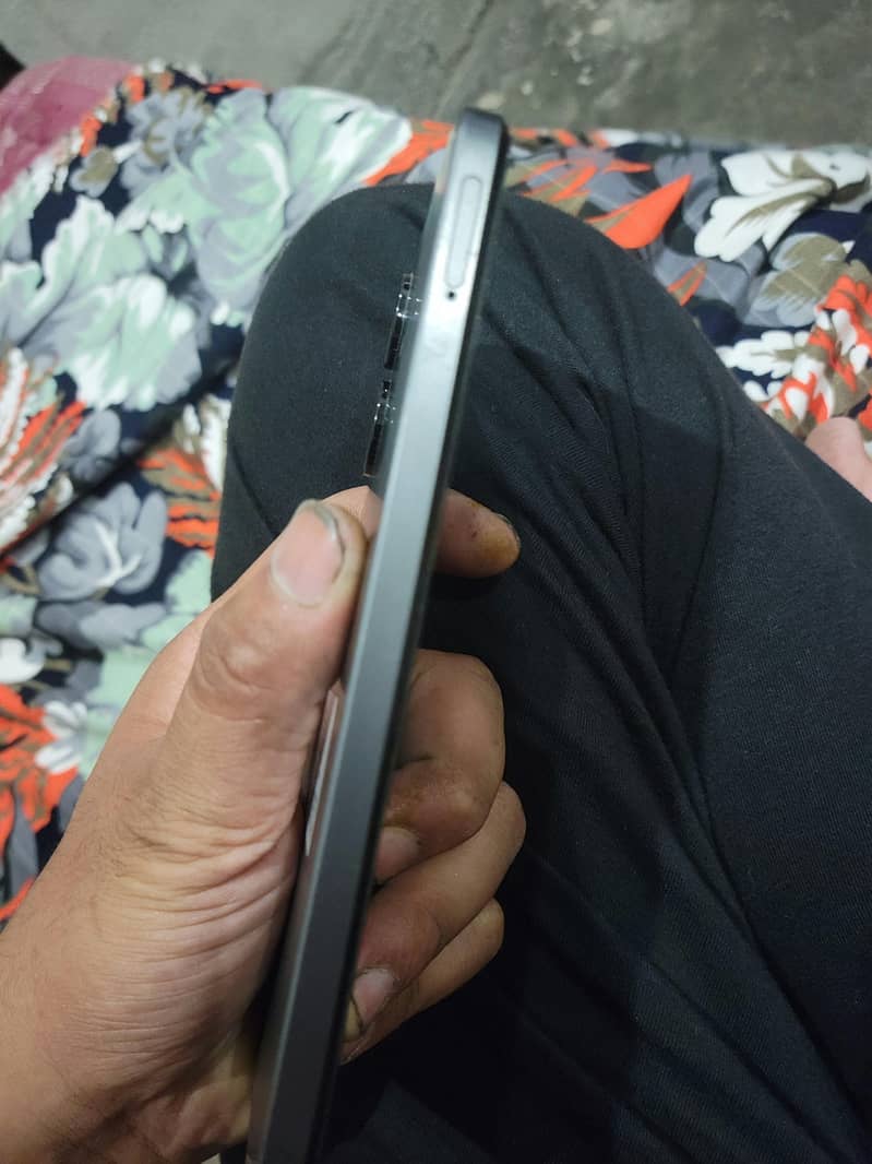 Realme Note 60x 1