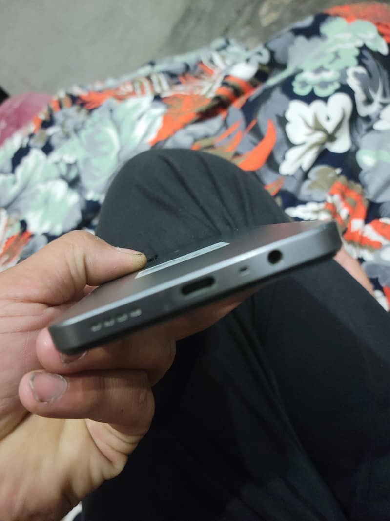 Realme Note 60x 3