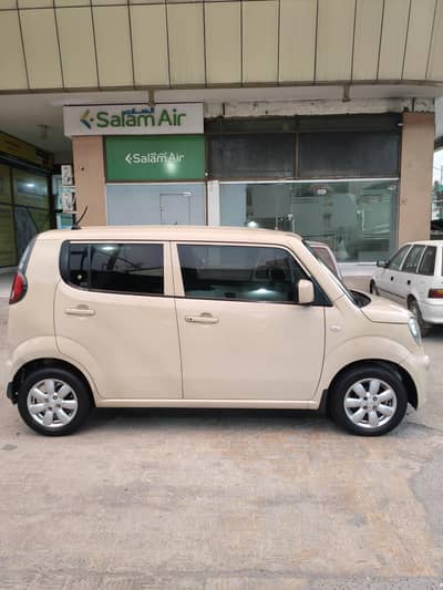 Nissan Moco 2014