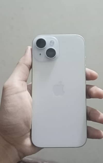 Apple iPhone 15