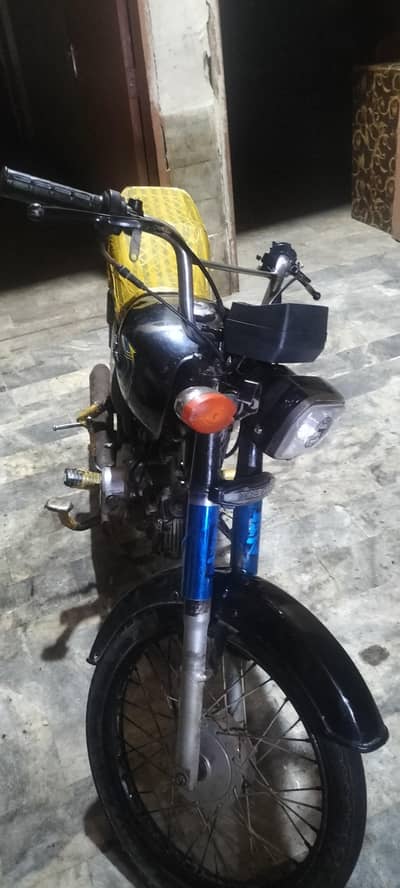 hi speed motorcycle