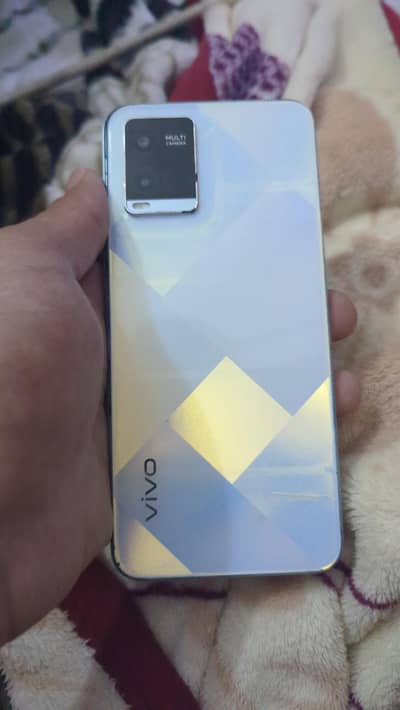 Vivo Y17