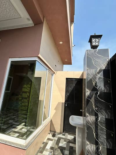 5 Marla Lower Portion Available For Rent