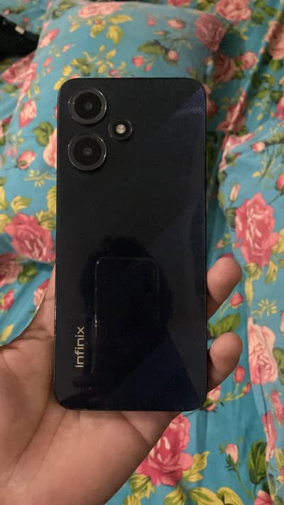 Infinix Hot 30 Play
